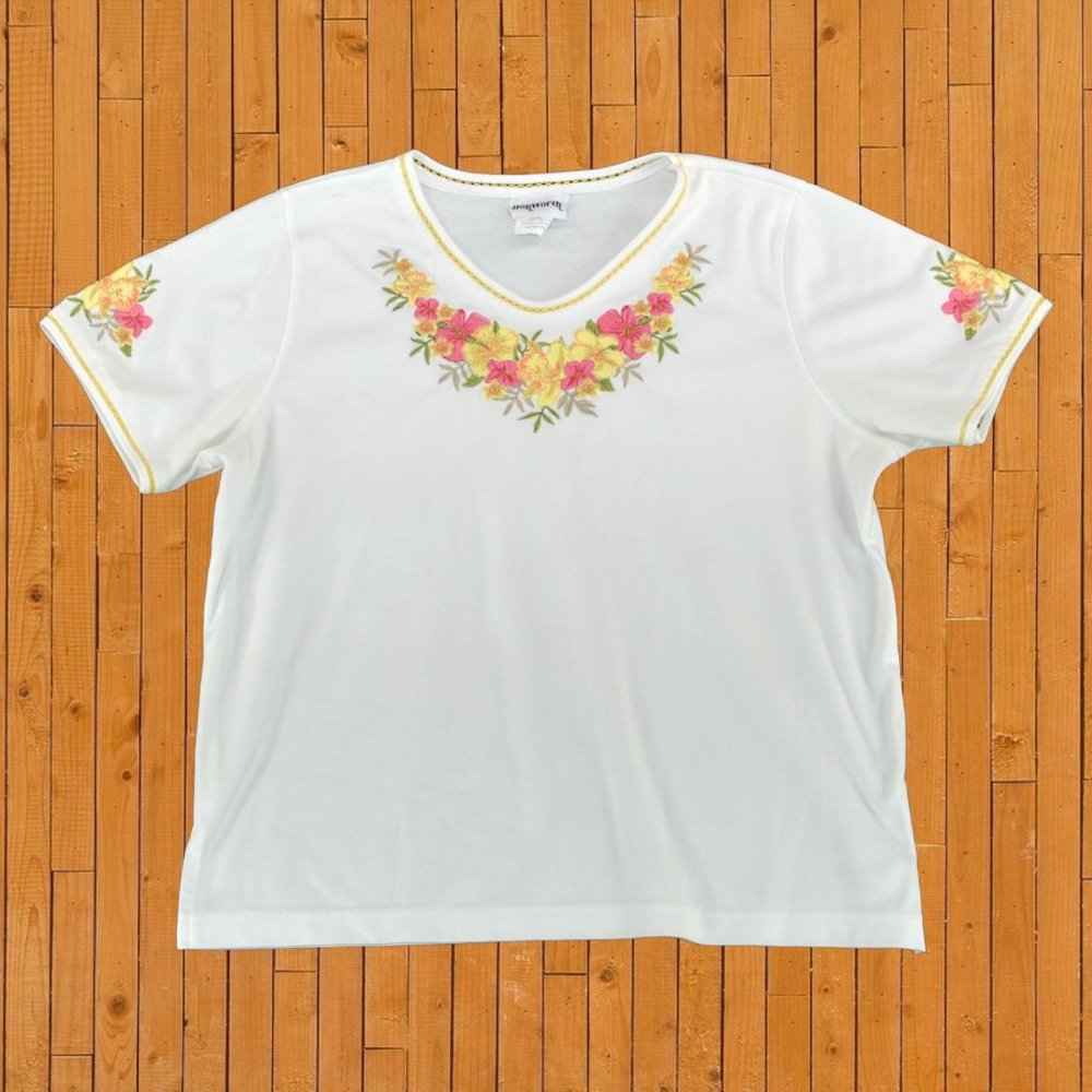 Bonworth Knit Shirt Size XS Petite Poly Cotton RIbbed Embellished Floral‎ EUC